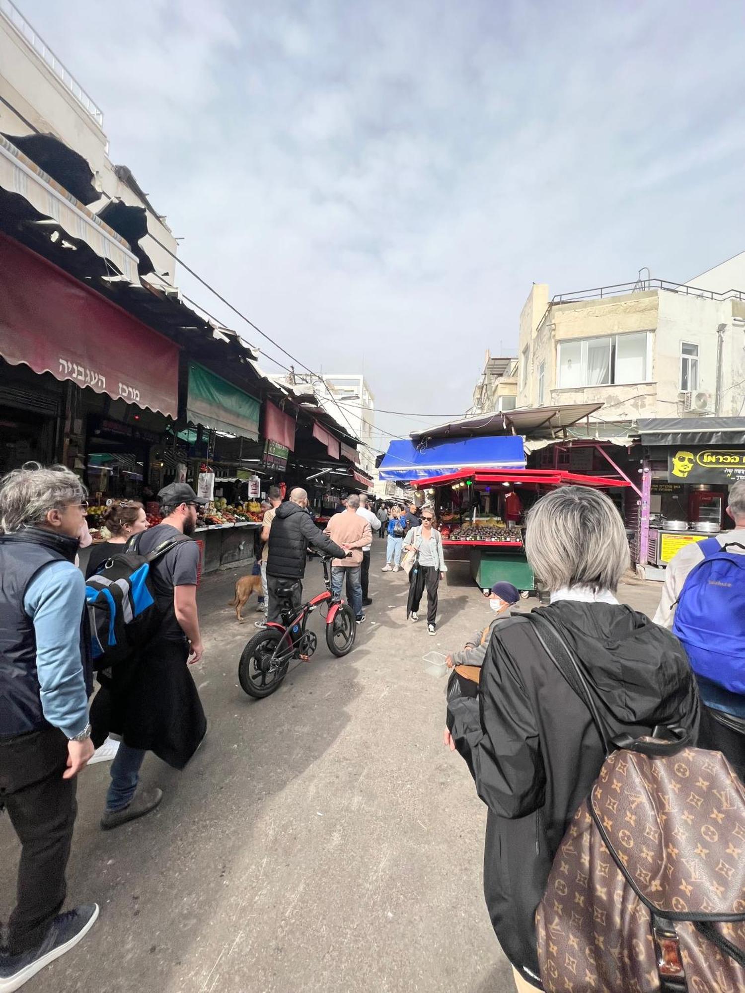 Center Carmel Market